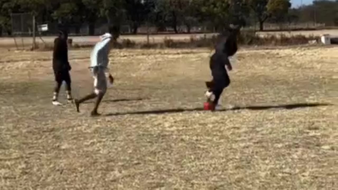 Hehehehe it's crazy 🤣