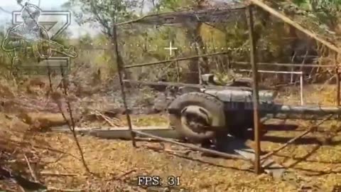 🎥🔥 Ukraine Russia War | Fiber-Optic Drone Destroys Ukrainian D-30 Howitzer Near Boguslavka | RCF