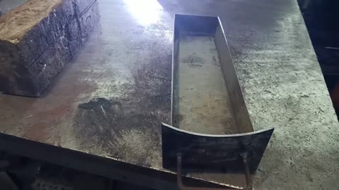 ОТец сделал печь буржуйку с булерьяном из баллона