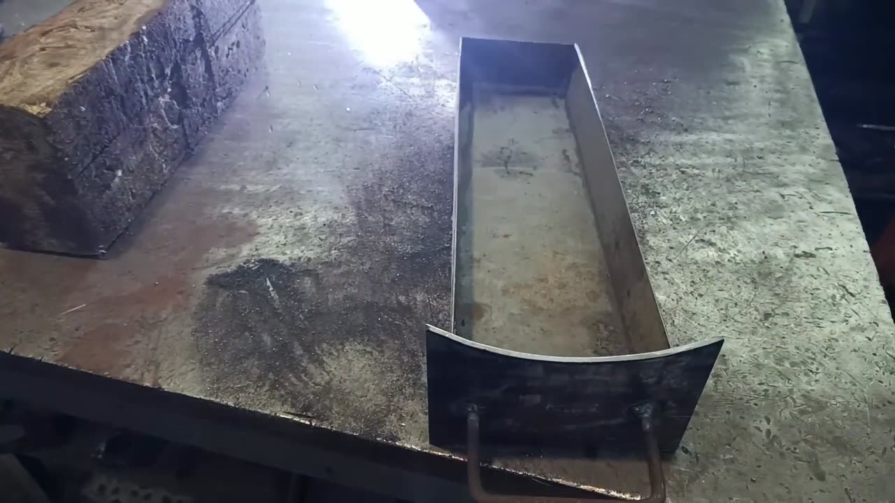 ОТец сделал печь буржуйку с булерьяном из баллона