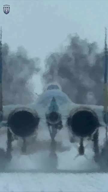 New Footage of Ukrainian Su27 Preparing for Takeoff