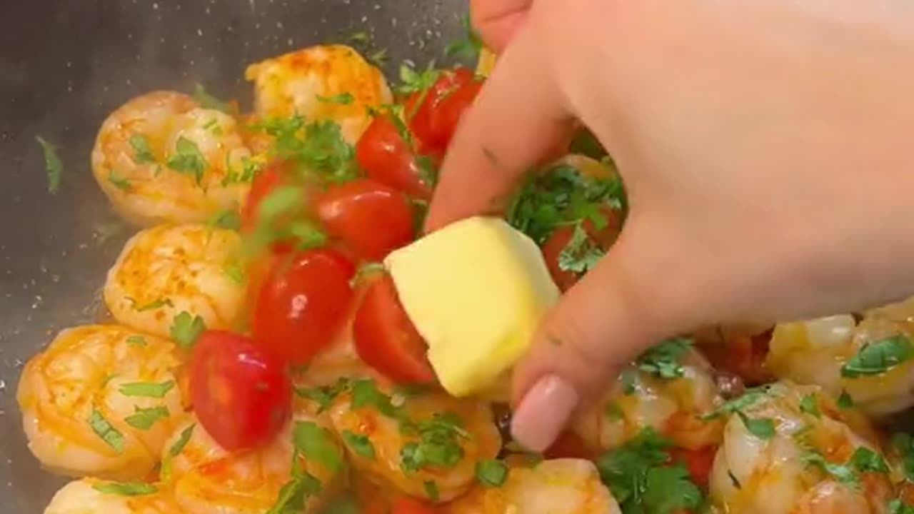EASY Shrimp Pasta without Cream