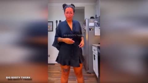 BIG BOOTY TWERK COMPILATION PART 19