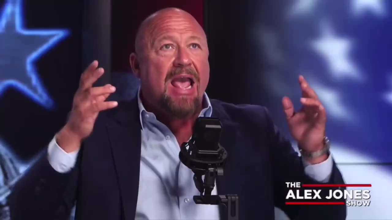 Alex Jones: Trump 'sources at the very top' planning to impeach Obama 'retroactively'