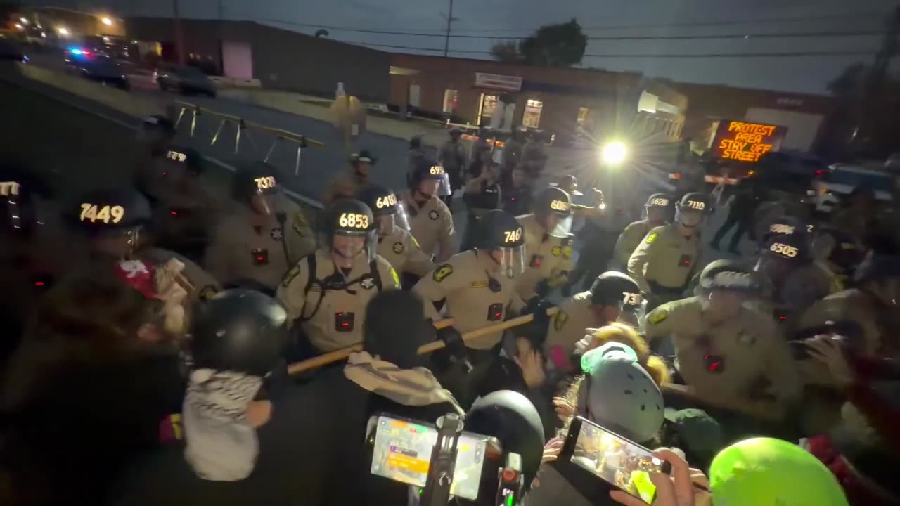 Broadway ICE facility