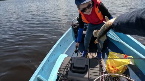 We release the pike. The principle of caught-let go!