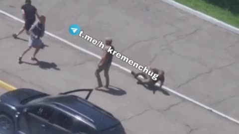 Kremenchuk: Locals Have a Heart-to-Heart With TCB Death Squad Killers 😁