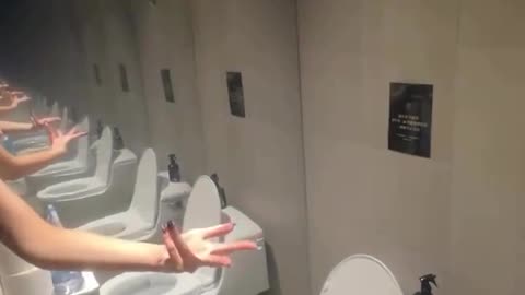 😂💩 Infinity Poop is Out of Control! | FunFM