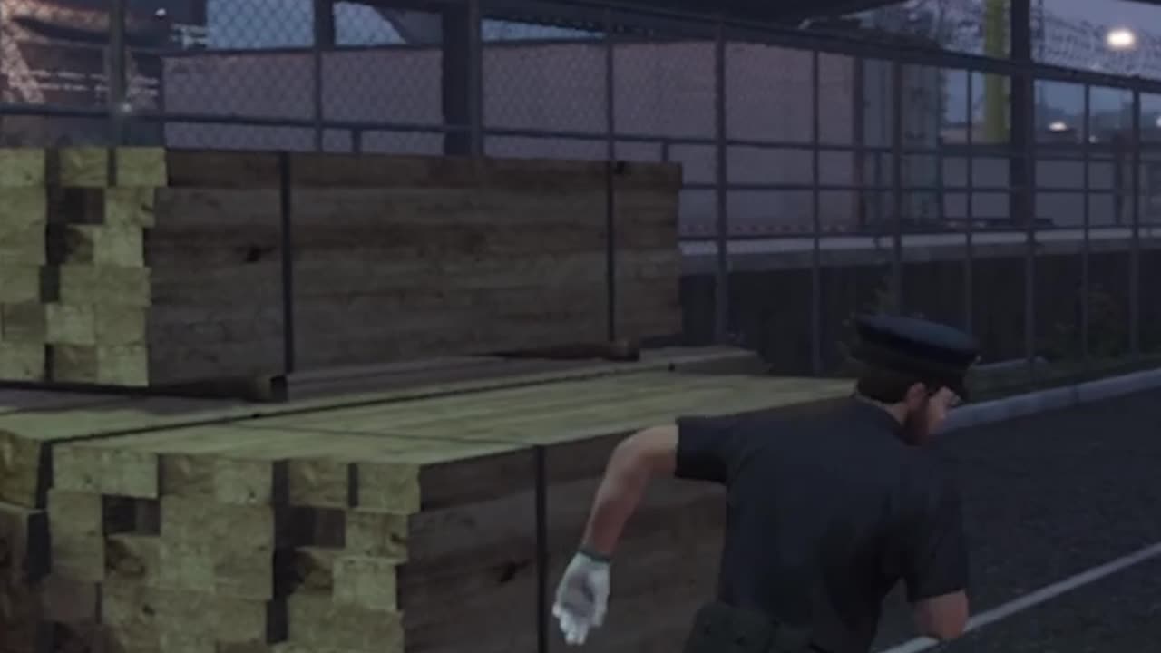 I Suck at🤢 Grand Theft Auto Online 🤢I’m on the Fence on This One