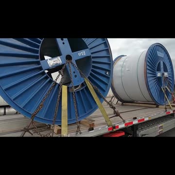 WIRE SPOOLS #ourtruckinglife #trucking #reallifetruckers #truckdriver #atruckerslife #VISTATRANS