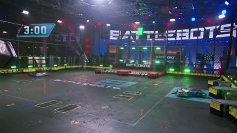 IS THIS THE MOST COMPLICATED BATTLEBOT EVER BUILT_ _ BattleBots Bonus Fight_ Valkyrie v Triple Crown