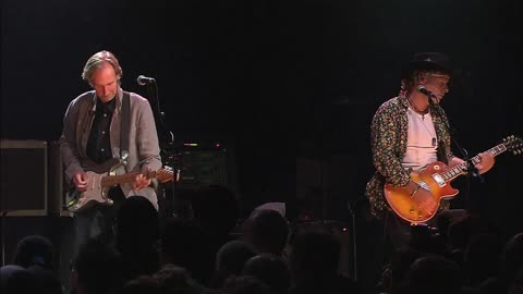Falling - Mike + Mechanics (live)
