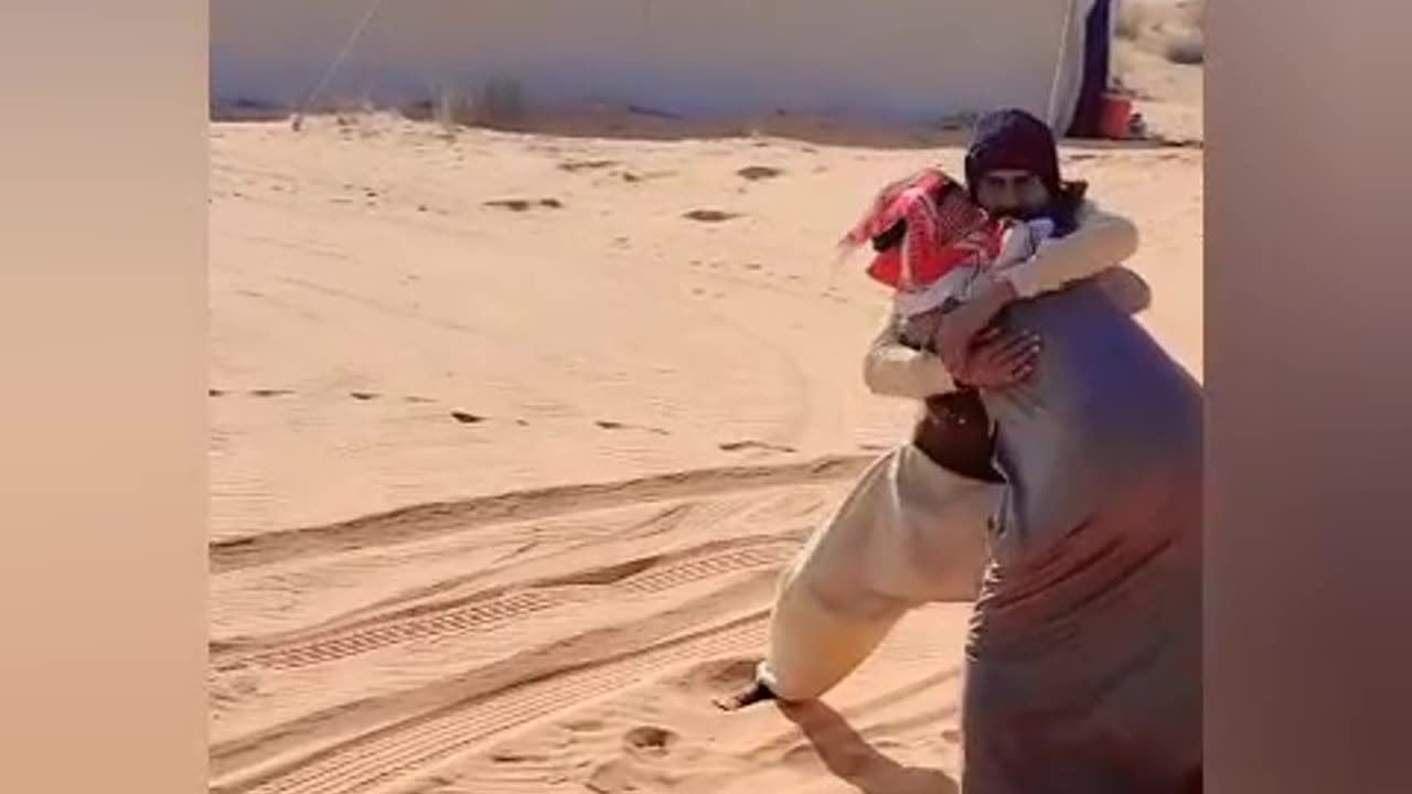 Funny Video trying to get down 😂