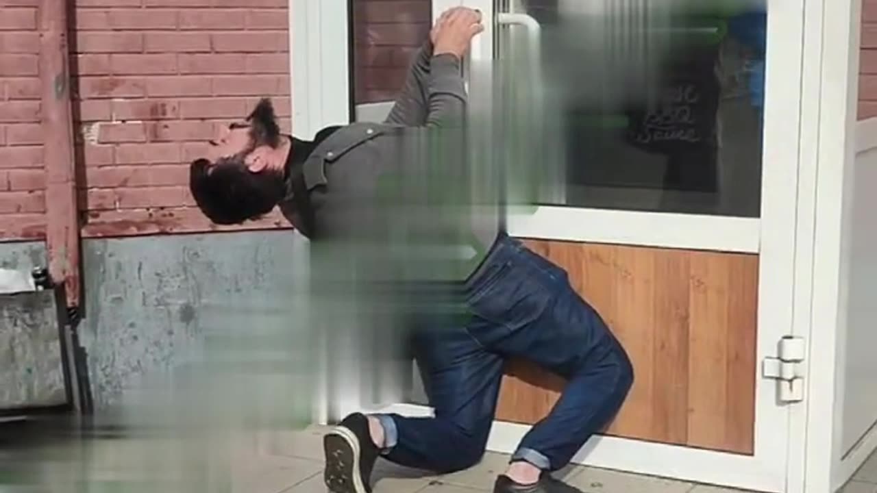 Man Accidentally Kidnapps Several Elderly People While Under the Influence in Moscow