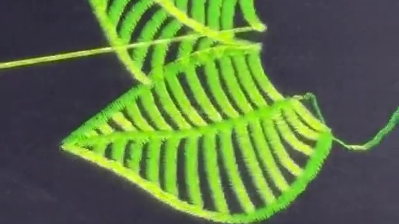 How are women cloth stitch in automatic machine