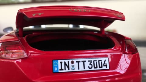 100$ Diecast Unboxing-2015 Audi TT 118 Audi Collections Paudi Models