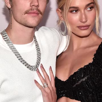 Hailey Unfollows Justin? Glitch Shocks Fans!