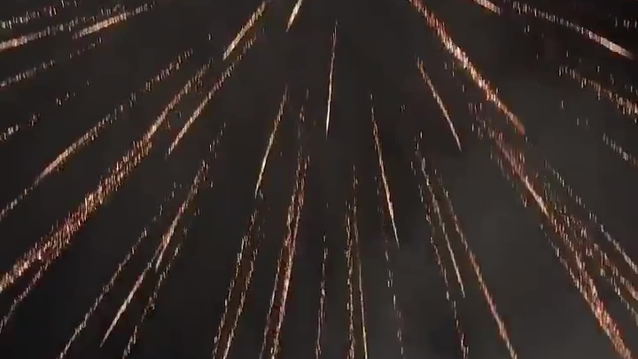 Beautiful Display of Fireworks #displayshells #fireworks