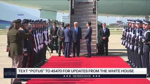 Trump Lands in South Korea for APEC 2025 – Eyes on Xi & Kim Talks | Amaravati Today