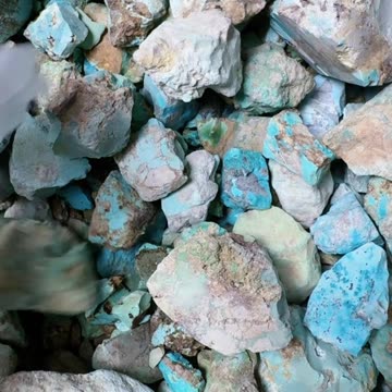 250609-1 Turquoise Rough: Cut Open the Earth’s Heartbeat with One Slice