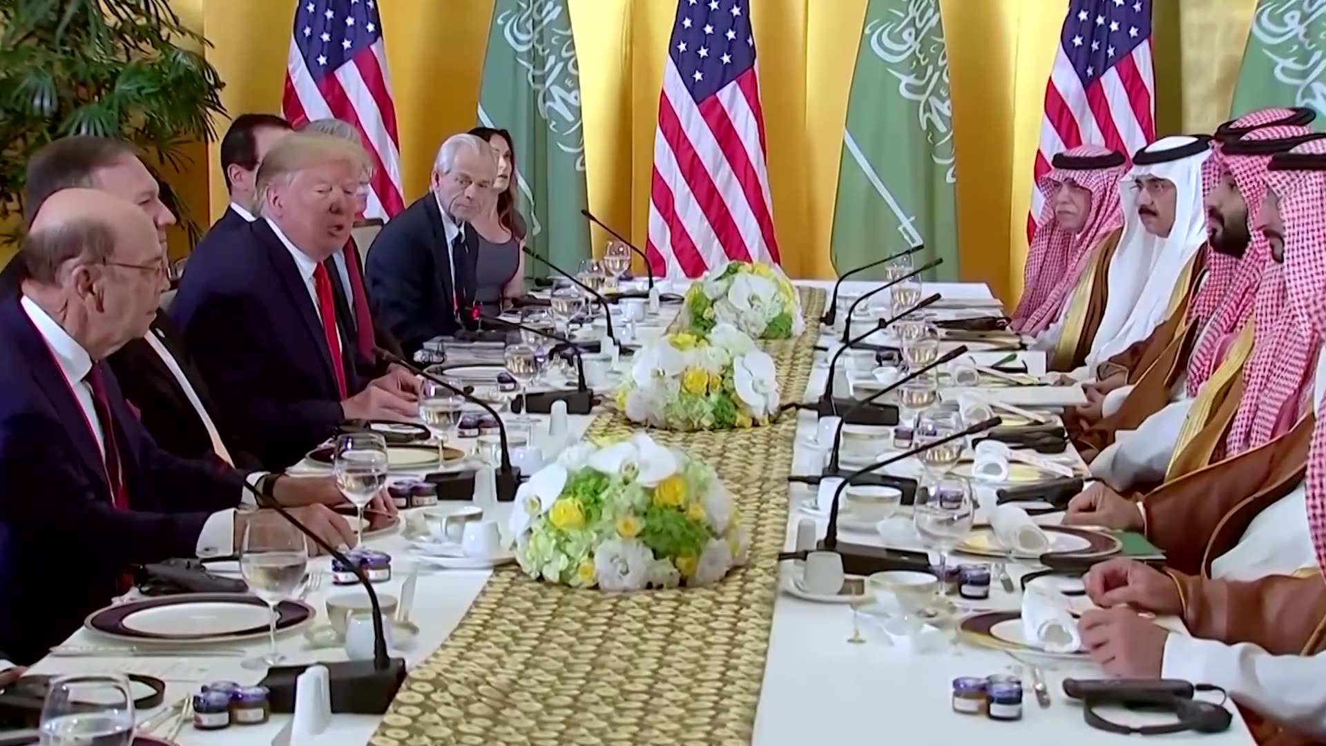 Trump poised to offer Saudis over $100 billion arms package