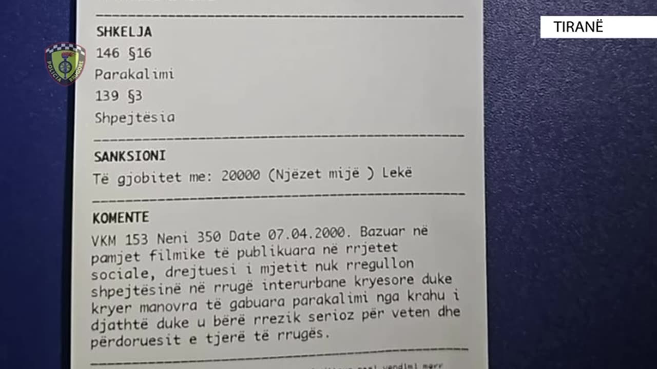 Manovra të rrezikshme në autostradën Durrës-Tiranë, e pëson shoferi i kamionit