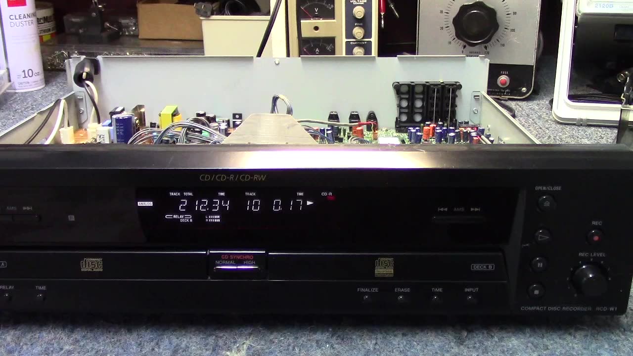 Sony RCD-W1 Compact Disc Recorder - quick look/demo