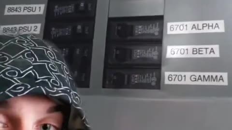 This doesnt work and its not the way we fight 5G
