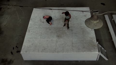 "No le necesito a usted ni a la marina, no necesito a nadie!" | Oficial y caballero | 1982