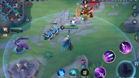 League of Legends AOV Gameplay