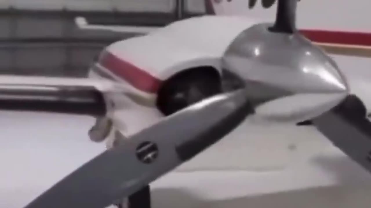 We keep getting told Chemical trails aren’t real…