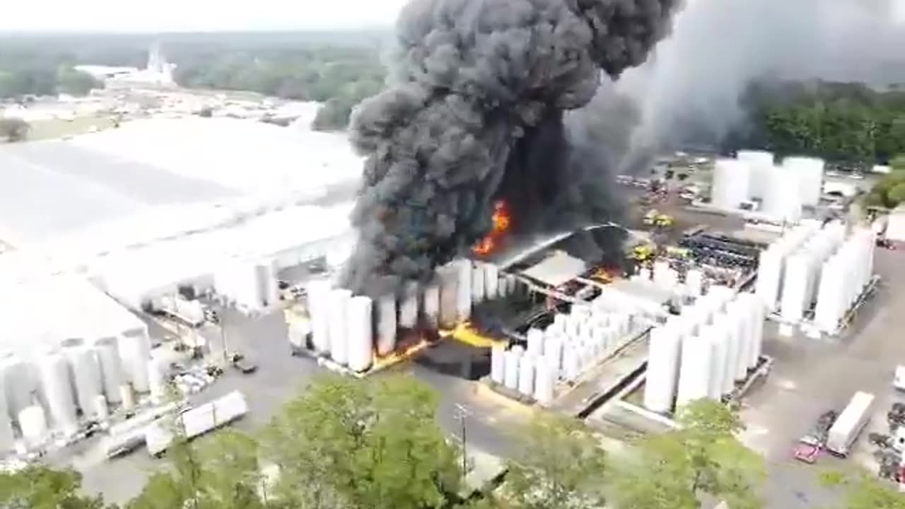 DRONE FOOTAGE following an explosion in Tangipahoa Parish at Smitty’s Supply