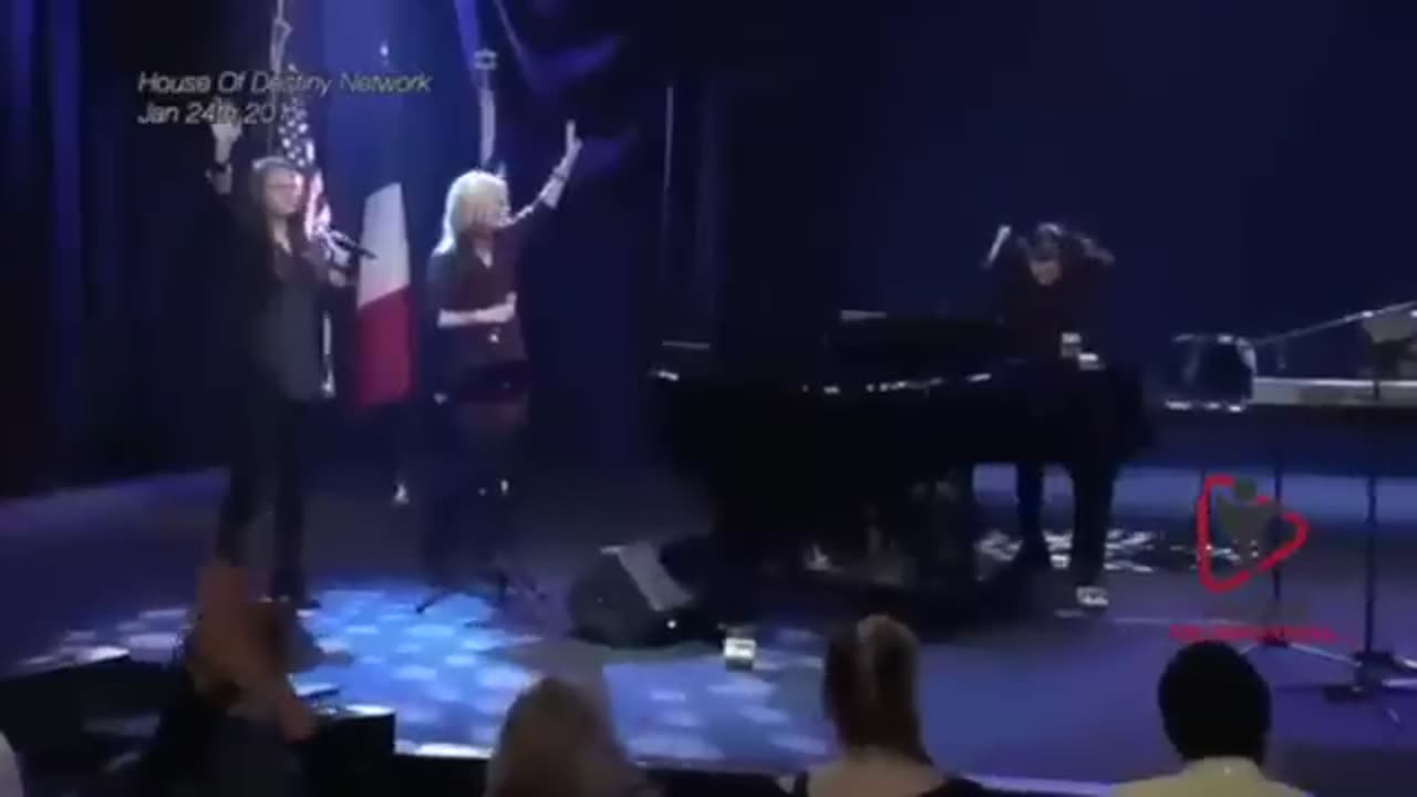 Kim Clement PROPHETIC WORD🚨[A PLANE CRASH, TERROR PLOT, TRUMP & 2025] IT'S HAPPENING NOW Prophecy