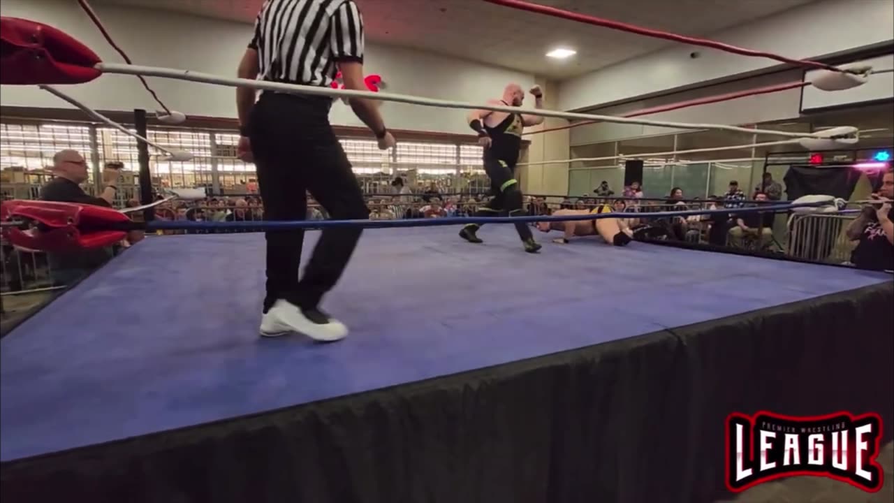 Premier Wrestling League:Yela Man vs Aaron West