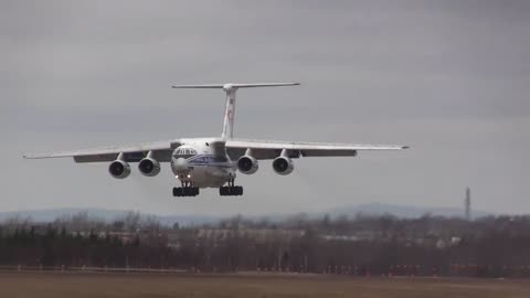 Landing of the Il-76TD-90VD transport aircraft of the "Volga-Dnepr" airline at Gander Airport