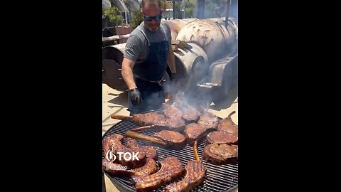 CHEF PREPARES BBQ-RIBS👨‍🍳🥘🥪📸T-BONE STEAK AT AFFORDABLE PRICE🏪🥩🍯🧑‍🍳💫