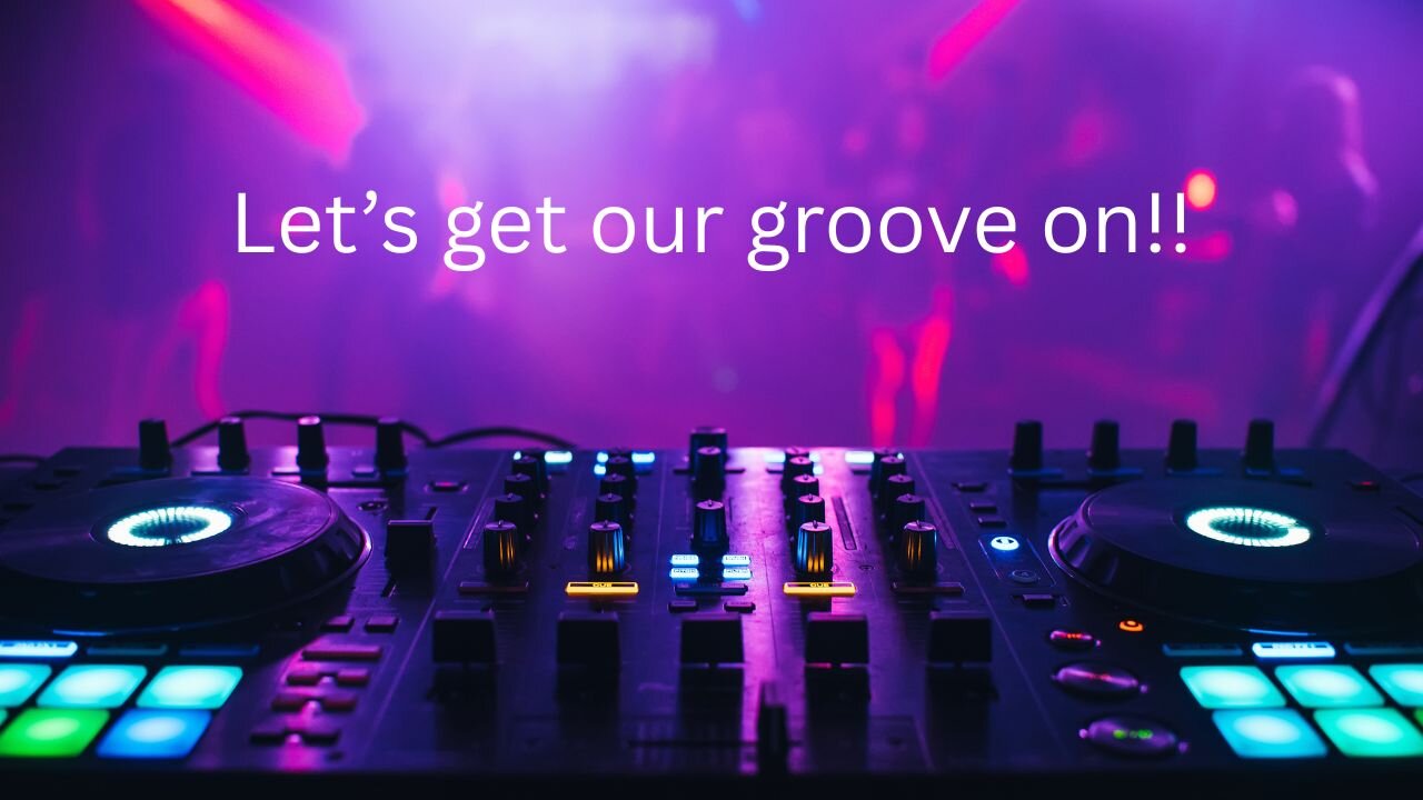 Friday Night Fun!!! Cocktails and music!!!