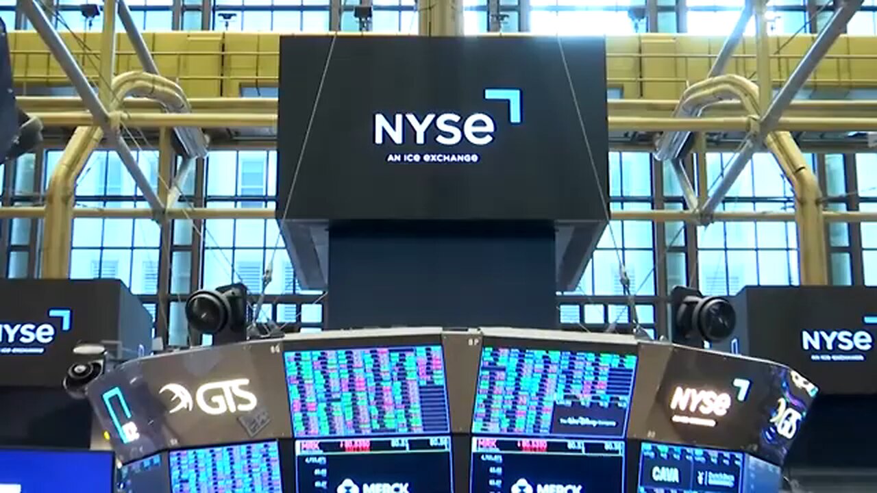 Wall Street rises on strong data, possible US-China talks