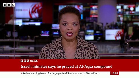 Israeli minister sparks anger by praying at sensitive Jerusalem holy site | BBC News