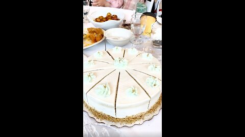 honey cake
