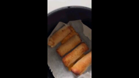 Cheesy Bread Rolls