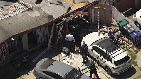 BREAKING NEWS🔴 Hayward Home EXPLODES – Live Helicopter Feed | Fireworks Involved