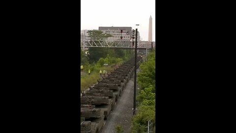 🔥Tanks hauling into DC for Trump’s Army parade next Saturday. This will be an amazing moment