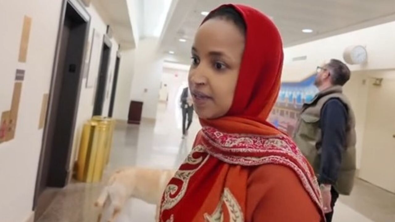 Deportation Shocker — Trump Drops Devastating News On Ilhan Omar