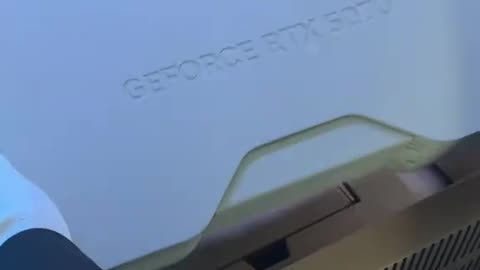 unpacking a new video card RTX 5070
