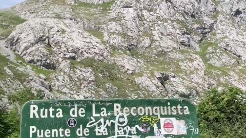 The Reconquista started with just a few hundred men, something to think about.