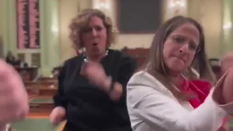 While California turns into a flaming pile of shit… Democrat politicians be like this. 🤦🏻‍♂️