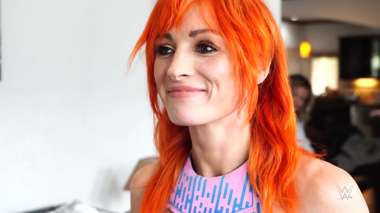 Becky Lynch reveals a new haircut ahead of WrestleMania 38 @wwefree