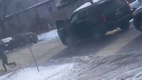 Gunther Eagleman™ - BREAKING： THE SOMALIS ARE BEING DEPORTED NOW. I voted for this.