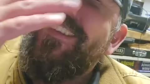 US Marines Do NOT De-Escalate